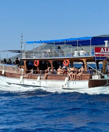 Tatilcilerin Gözdesi Adrasan’da Sezon Açıldı!